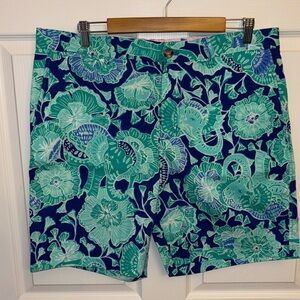 Men’s Lilly Pulitzer shorts size 36
